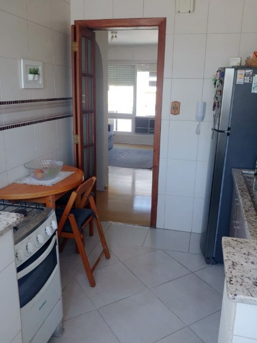 Apartamento mobiliado, 3 dormitórios Mont Serrat 25 Imagem 2